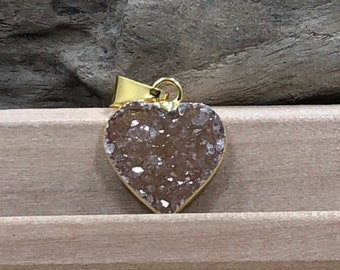 Heart Connector Drusy PG09D Druzy Petite One of a Kind Pieces Druzy Heart Pendant Gold Plated Pendant Natural
