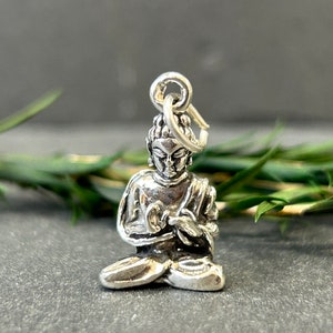 Dije de Buda de plata esterlina, colgante de Buda, dije budista, regalo de Buda, dije religioso