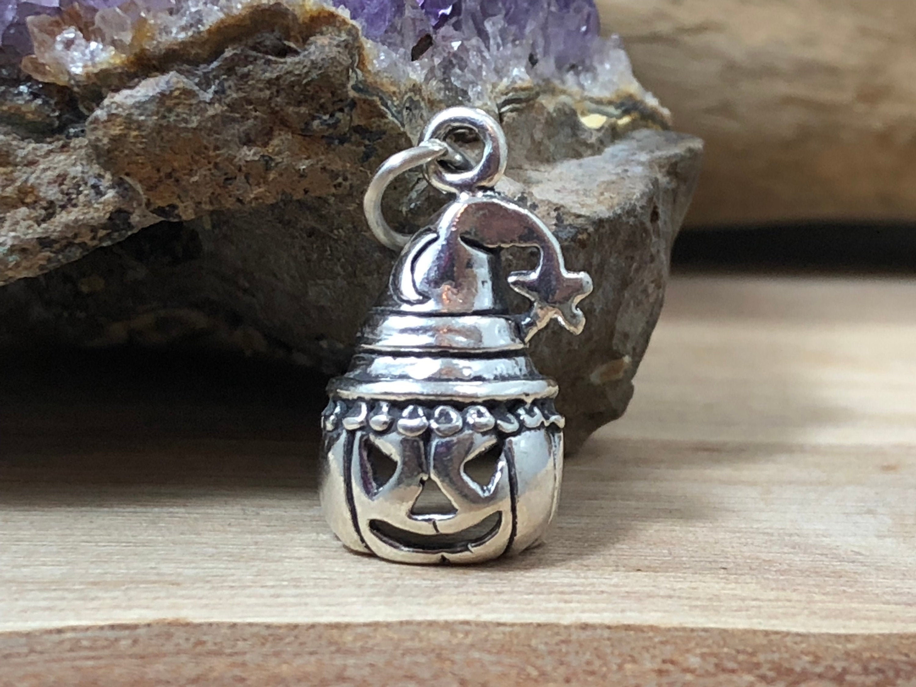 James avery deals halloween charms