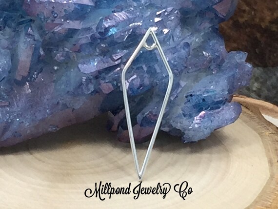 Diamond shaped charm deals