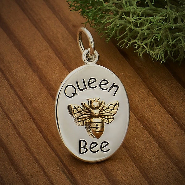 Queen Bee Charm, Queen Bee Pendant, Bee Charm, Bee Pendant, Bee Charm, Bee Keeper Charm, Environment Charm, Sterling Silver, Save the Bees