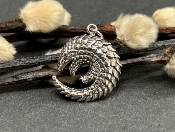 Sterling Silver Pangolin Charm, Pangolin Charm, Pangolin Pendant, Zoo Charm, Zoo Animal, Endangered Species Charm, Jewelry Supplies