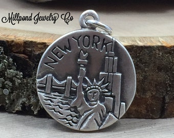 Charm de Nueva York, Colgante de Nueva York, Charm de Nueva York de plata de ley, Charm de plata de ley, PS3196