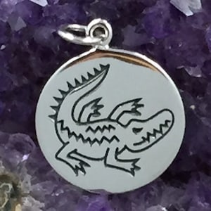 Crocodile Charm, Crocodile Pendant, Sterling Silver Charm, Sterling Silver Pendant, Crocodile Power Charm, Crocodile Disc Charm, PS01396