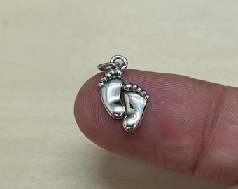 Baby Feet Charm, Sterling Silver Baby Feet Charm, Footprint Charm, Baby Feet Pendant, New Baby Charm