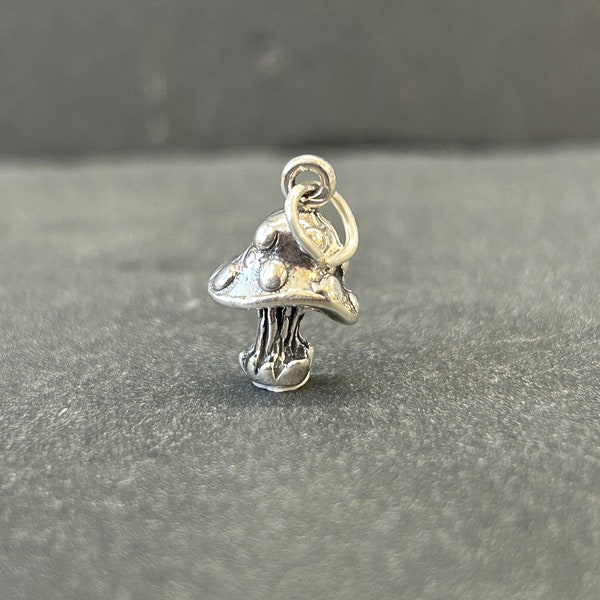 Sterling Silver Mushroom Charm, Sterling Silver 3D Mushroom Charm, Nature Charm, Woodland Charm, Sterling Silver Mushroom