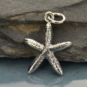 Starfish Charm, Starfish Pendant, Sea Star Charm, Sterling Silver Charm, Ocean Charm, Beach Charm, Beach Wedding Charm, PS01102