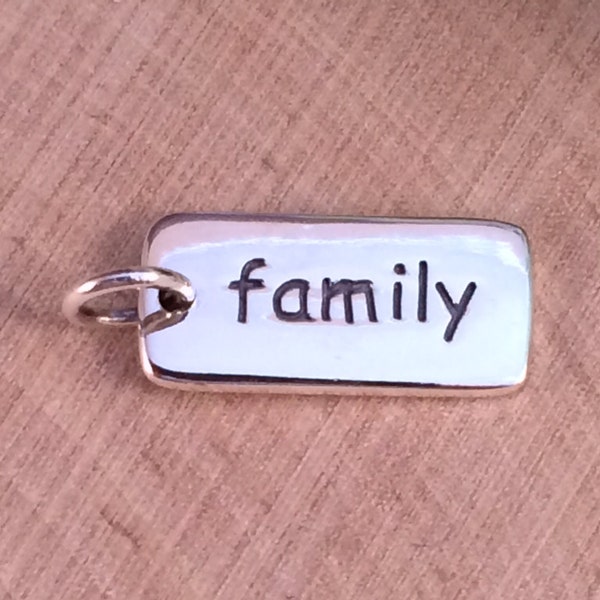 Family Charm, Family Pendant, Family Rectangle Charm, Family Jewelry, Sterling Silver Charm, Sterling Silver Pendant, Word Charm, PS01173