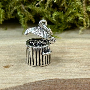Cat Charm, Trashcan With Cat Charm, Movable Trashcan with Cat Charm, Sterling Silver Cat Charm, Animal Lover Charm, Animal Charm
