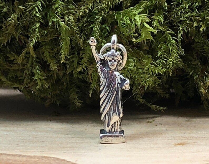 Statue of Liberty Charm, Statue of Liberty Pendant, New York Charm, New ...