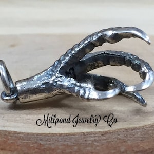 Bird Claw Charm, Bird Talon Charm, Bird Claw Pendant, Bird Charm, Raven Claw Charm, Halloween Charm, Foot Charm, Sterling Silver