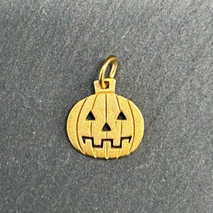 Pumpkin Charm, Jack O Lantern Charm, Halloween Charm, Gold Plated Sterling Silver Charm, PG0164