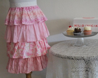 Vintage 50&#39;s 60&#39;s Mid Century Housewife Bombshell Ruffled Tiered Hostess Kitchen Serving Apron Kitsch