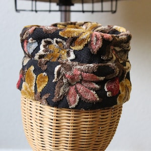 Vintage 1960s 60s BROWN Floral Velvet Chenille Carpet  display picture 1