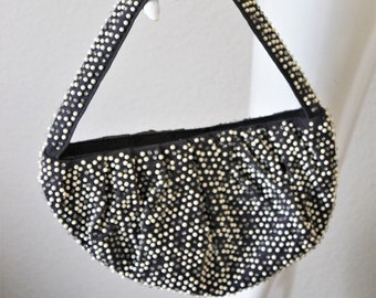 Vintage 1940s 50s Steel Gray White Clear Lucite Beaded Purse with handle pin up lumured