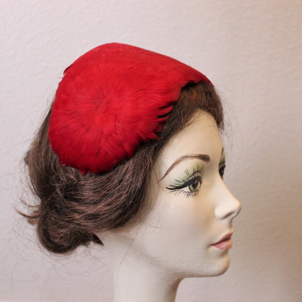 Vintage 1950s Red feather cap Hat headband spring summer day dress church cocktail