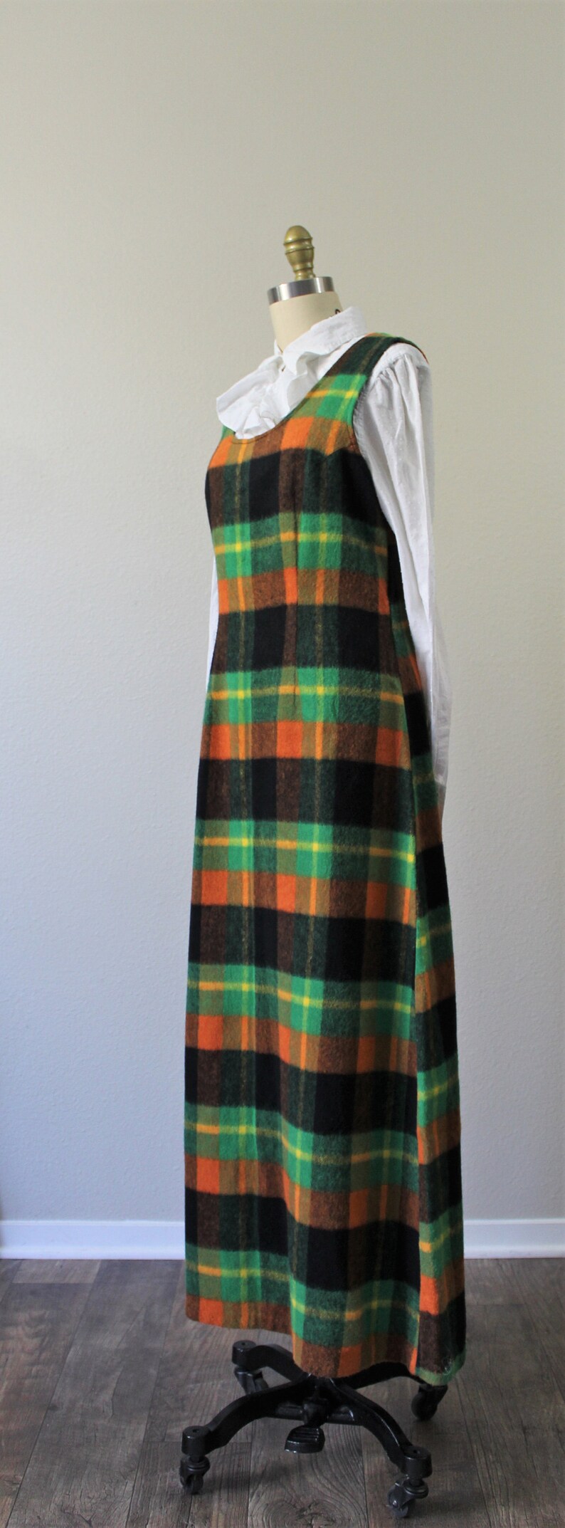 Vintage 1960s 70s Bold Orange Green Black Plaid Floor Length Jumper Dress Maxi Modern Size s med 6 8