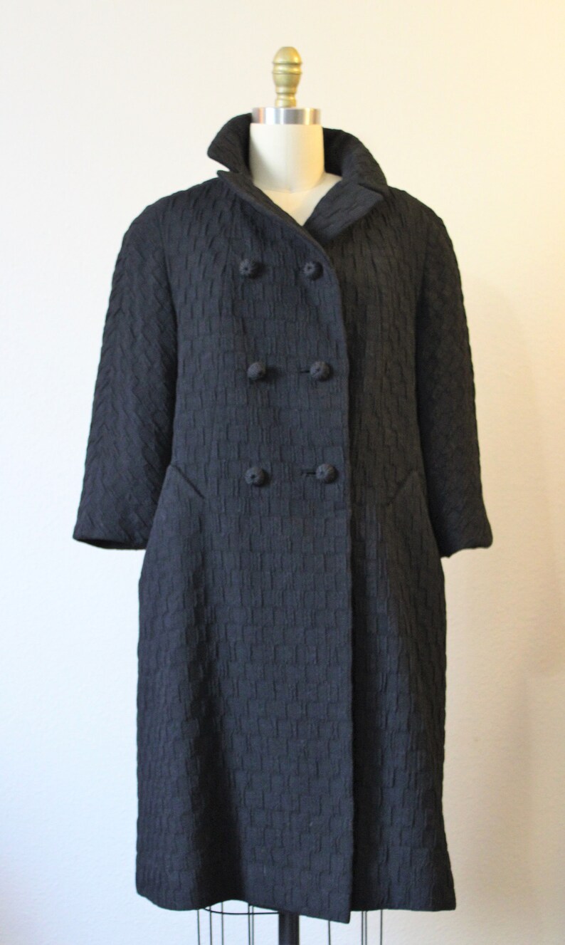1950s Coat / Vintage 50s Forstmann Double Breasted Black waffle weave Wool Coat warm // US 0 2 4 6 xs s image 3