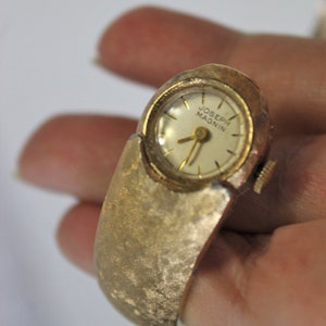 Vintage MOD Joseph Magnin California Gold Cuff Clamper Hidden wrist Watch MCM // bangle cuff image 3