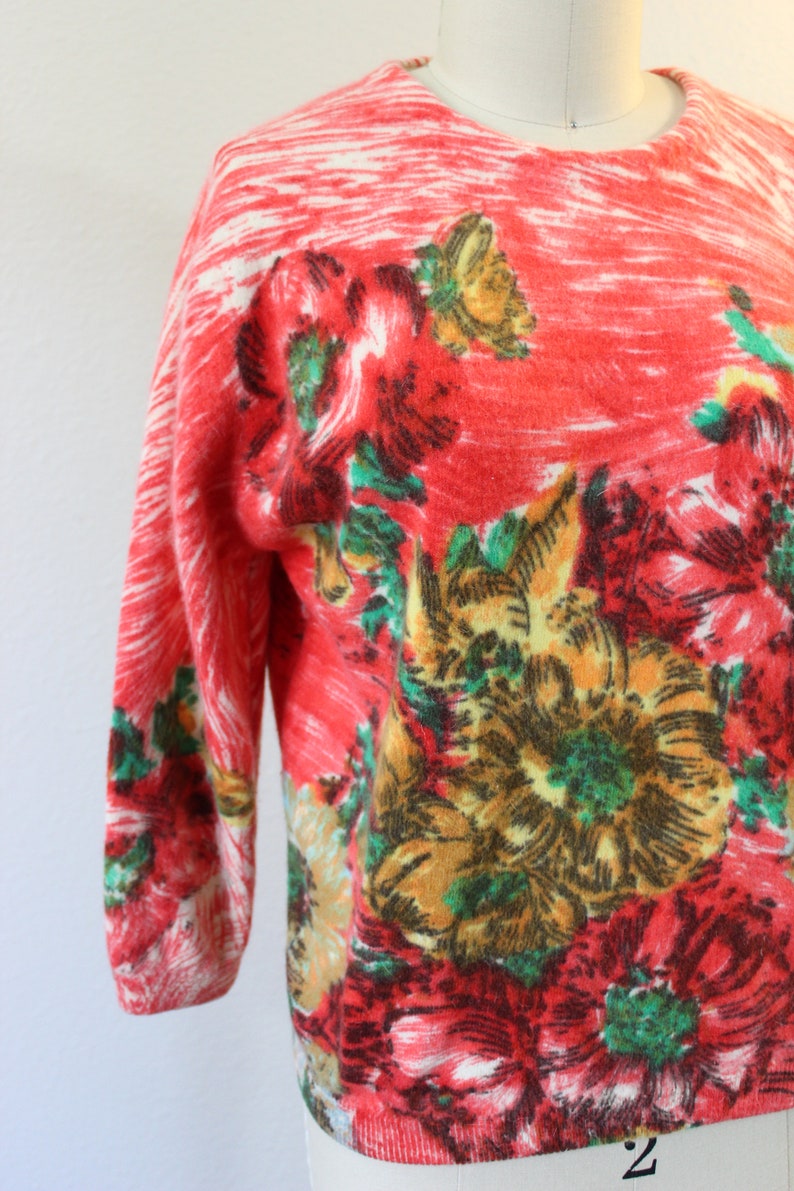 Vintage Darlene Minklam Angelon red floral Abstract Sweater cardigan angora lambswool // Modern Size US 6 8 Small Med image 5