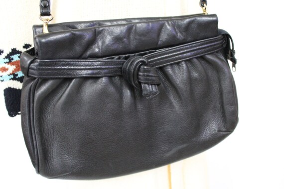 Vintage 70's 80's Black Leather Cross Body Clutch… - image 3