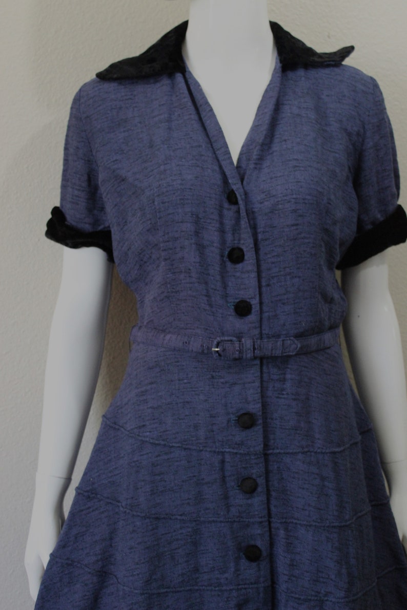 Vintage 40s 1950s Dress / 50s Blue Textured Tiered Day Dress Black Rayon Velvet Trim Button Down // Modern US 6 8 10 Medium Large image 4