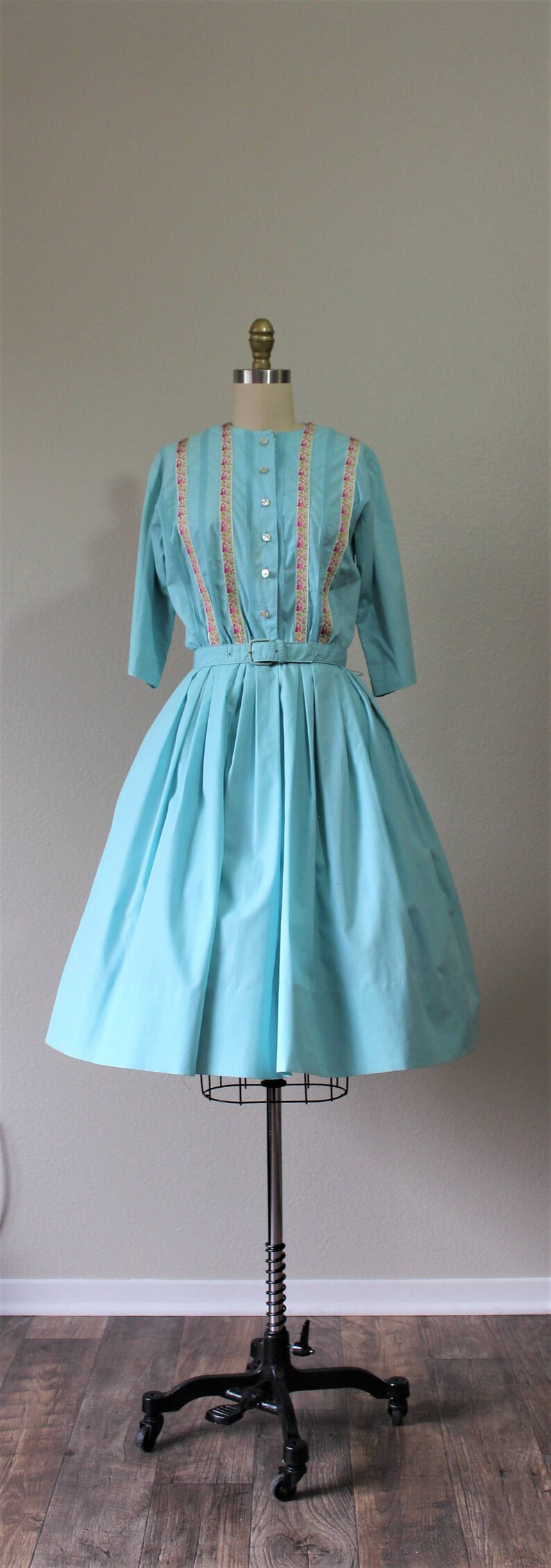 Vintage 50s Serbin of Florida Aqua pink rose Ribbon Cotton Rockabilly PinUp Bombshell Sun Dress Modern Size s m 6-8 Pinup Girl