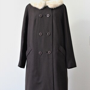 Vintage 50's 1960s SHAGMOOR Dark Chocolate Brown Wool Coat with Cream Real Mink Fur Collar // US 8 10 12 M L image 2