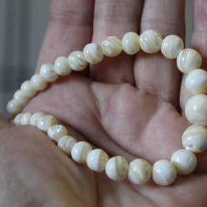 Vintage Natural Mother of Pearl MOP Bead Necklace image 2