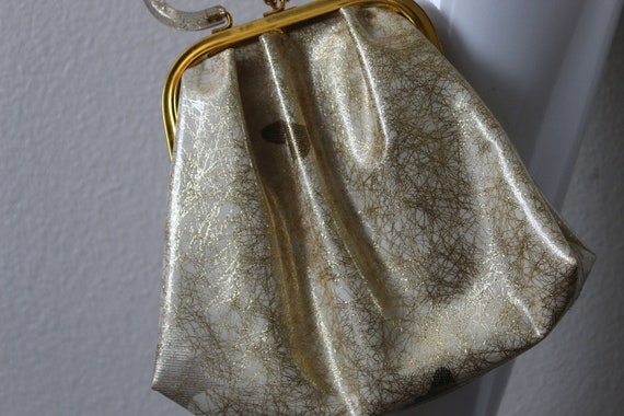 Vintage 1950's 60s Lucite Gold Confetti Handbag b… - image 3