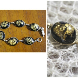 Vintage 50&#39;s 60&#39;s Gold Metallic Foil Confetti Plastic Lucite Art Glass Cabochon Bracelet