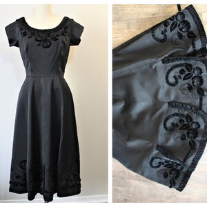 Vintag 1950s 50s Fancy Custom Black Velvet flowers thick Satin Evening Dress Scalloped Hem Event Evening // Modern Size 4 6 small