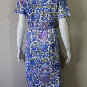 Vintage 40s 50 Abstract Floral Wiggle Dress Slinky Acetate Dress Cobalt Blue Purple Atomic // US 4 6 8 Small Medium image 7