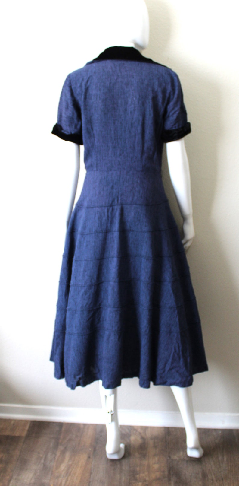 Vintage 40s 1950s Dress / 50s Blue Textured Tiered Day Dress Black Rayon Velvet Trim Button Down // Modern US 6 8 10 Medium Large image 5
