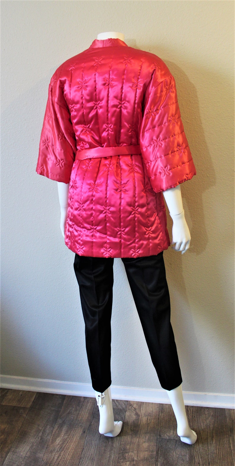 Vintage 50s 60s Rhapsody Hot pink Black Hollywood Pajama Quilted kimono Robe Lounge Set // Modern Size US 0 2 4 xs Small image 6