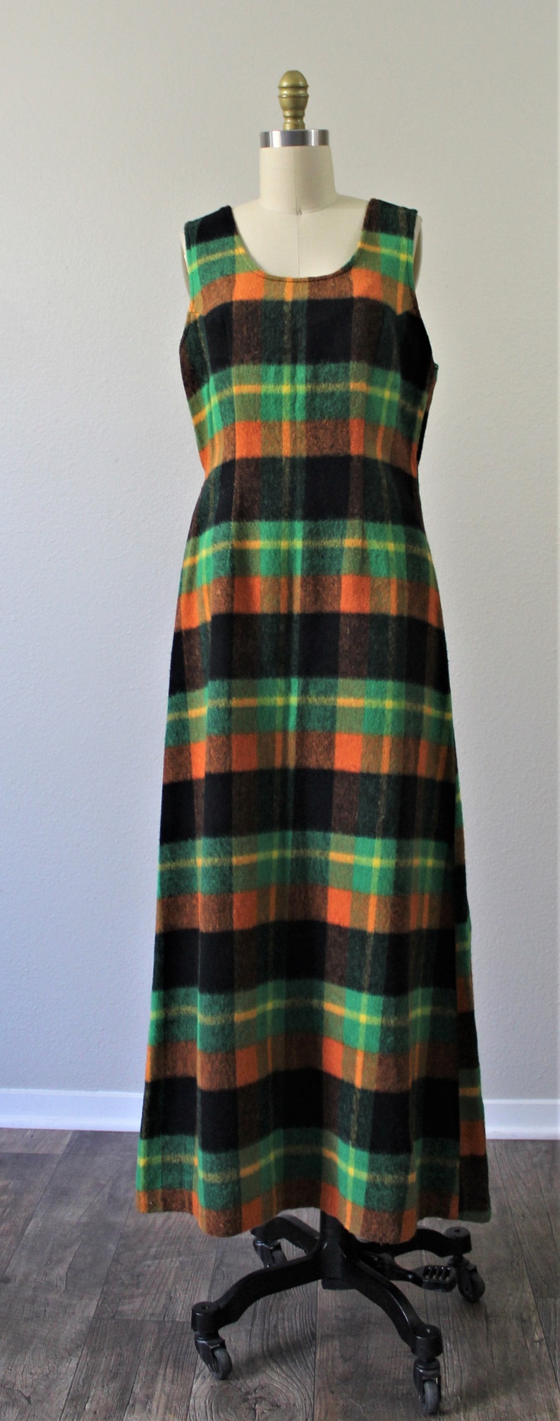 Vintage 1960s 70s Bold Orange Green Black Plaid Floor Length Jumper Dress Maxi Modern Size s med 6 8