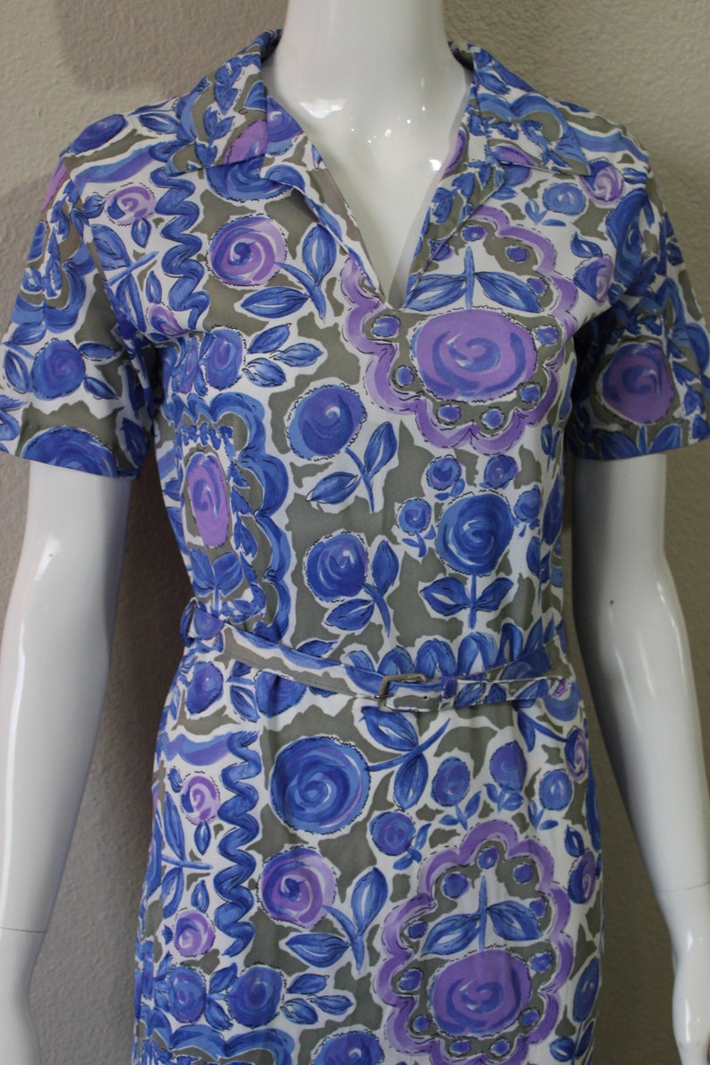 Vintage 40s 50 Abstract Floral Wiggle Dress Slinky Acetate Dress Cobalt Blue Purple Atomic // US 4 6 8 Small Medium image 4