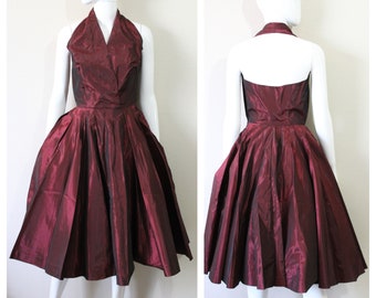1950s Halter Dress Burgundy Sharkskin Taffeta Halter Rockabilly Circle Skirt Dress Party Event gown Hollywood Glam // US 0 2 4 xs s