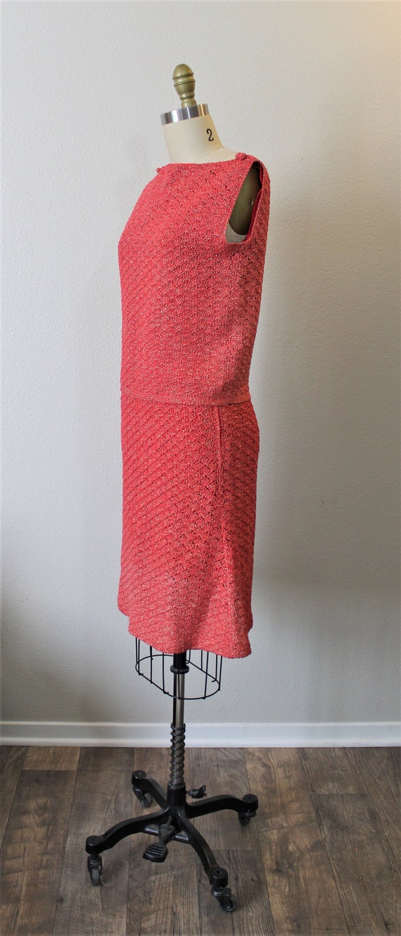 Vintage 60s Coral Red Gold Metallic Hand Knit cro… - image 9