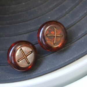 Vintage 1940s 50s Tortoise Brown Lucite latón botón pendientes Tornillo espalda pinup chica