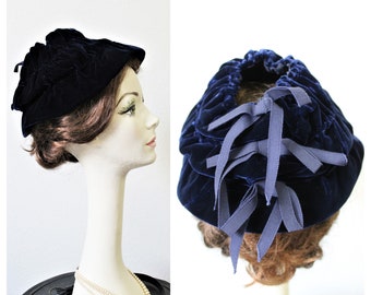 Vintage 1940s Stewards deep Blue Velvet Hat with ribbons