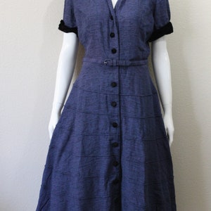Vintage 40s 1950s Dress / 50s Blue Textured Tiered Day Dress Black Rayon Velvet Trim Button Down // Modern US 6 8 10 Medium Large image 2