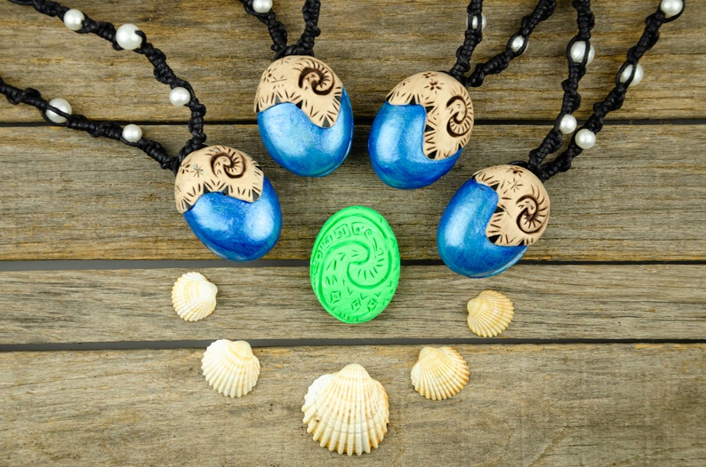 MOANA NECKLACE heart of the fiti Moana necklace heart of Te Fiti reproduction Oceania fan art cosplay disney collection image 5