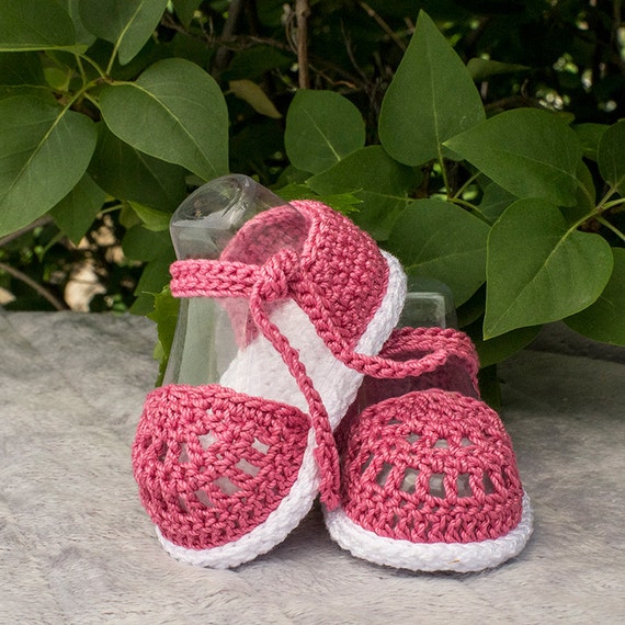 baby girl crochet sandals