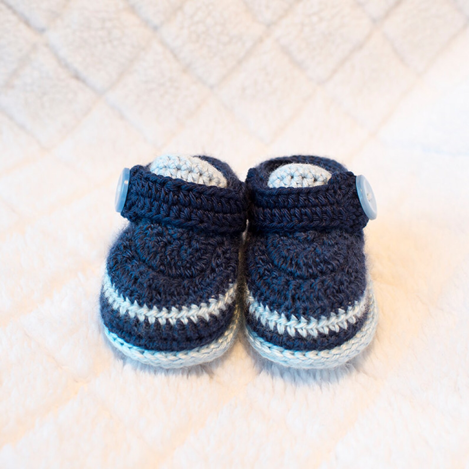 navy blue infant shoes
