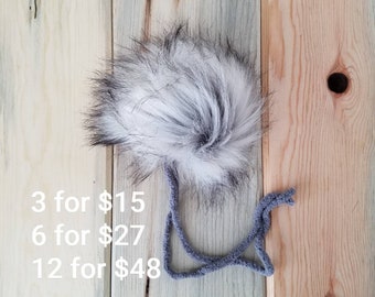 Faux Fur Pom-Pom / Timber Wolf Color / Cream with Black Tips / 5- Inch / Detachable / Removeable / Pompoms / Choose Your Quantity