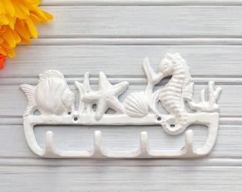 Starfish & Seahorse Wall Hook, Coastal Beach Nautical Nusery Decor, Key Hook, Jewelry Necklace Hook, Sea Creature Metal Wall Hanging