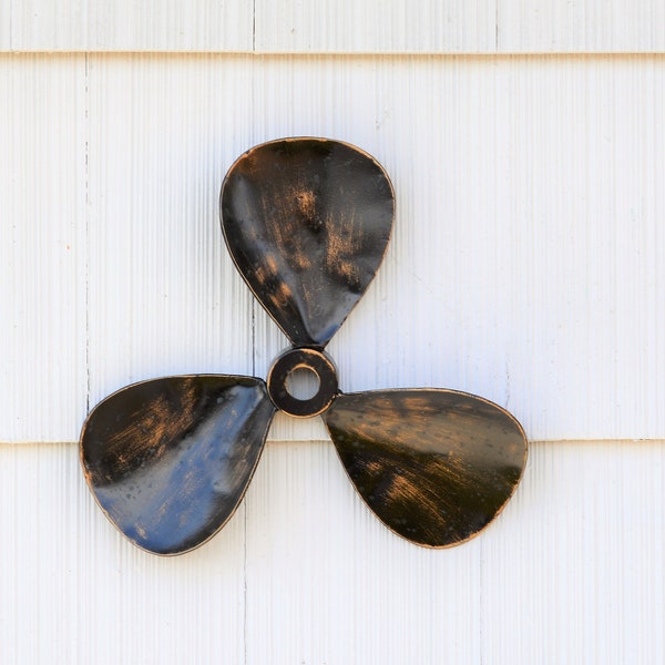 Rustic Metal Propeller Wall Decor, Nautical Coastal Beach Metal Art, Boating Sailing Wall Hanging, Distressed Black Prop