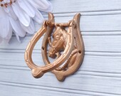 Cast Iron Horse and Horse Shoe Door Knocker. Farmhouse Western Cowboy Cowgirl Ranch Decor. Porch Patio Barnyard Animal Horse Art Copper