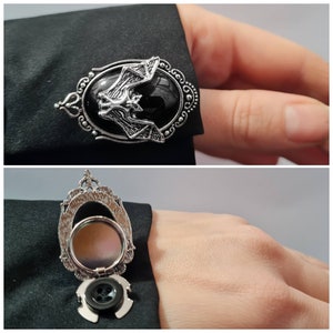 Bat buttons cover vampire cufflinks gothic brooch alternative lapel pin Victorian men suit accessories Halloween shirt jewelry clips gift